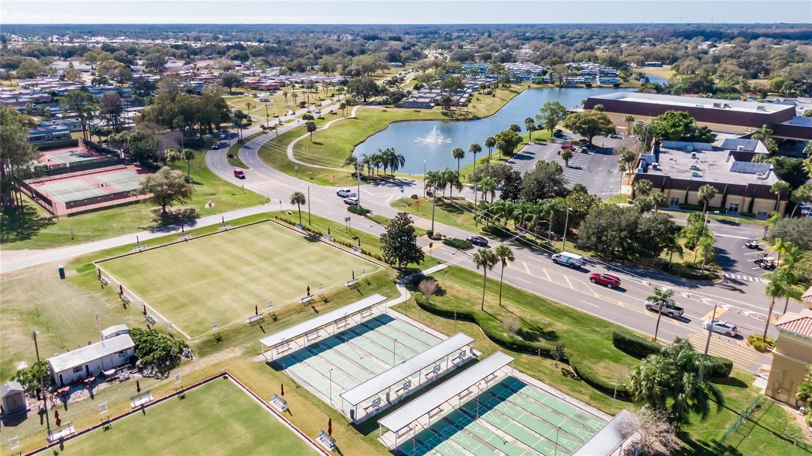 2226 NOTTINGHAM GREENS DR #2226, SUN CITY CENTER, FL, 33573