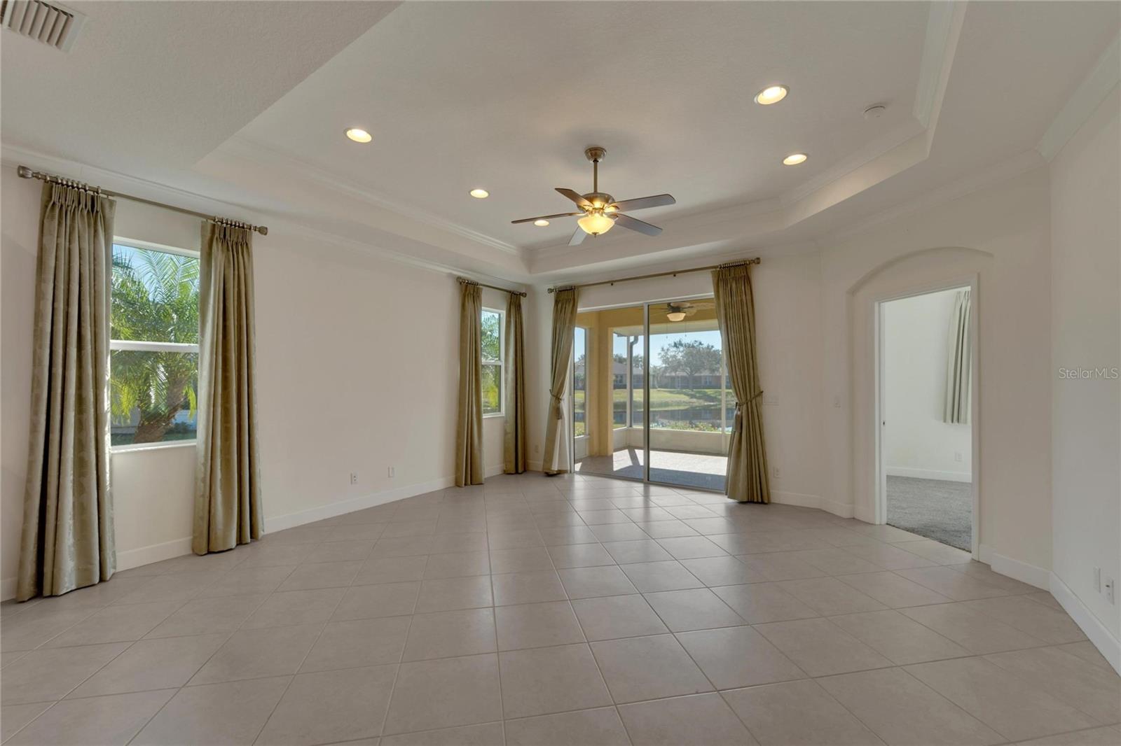 2226 NOTTINGHAM GREENS DR #2226, SUN CITY CENTER, FL, 33573