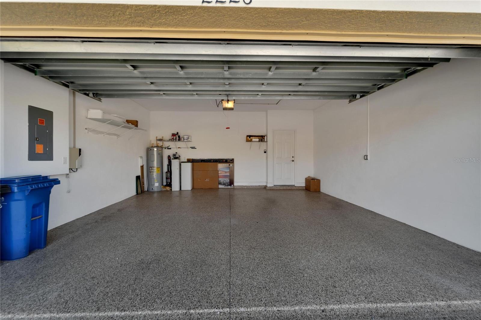 2226 NOTTINGHAM GREENS DR #2226, SUN CITY CENTER, FL, 33573