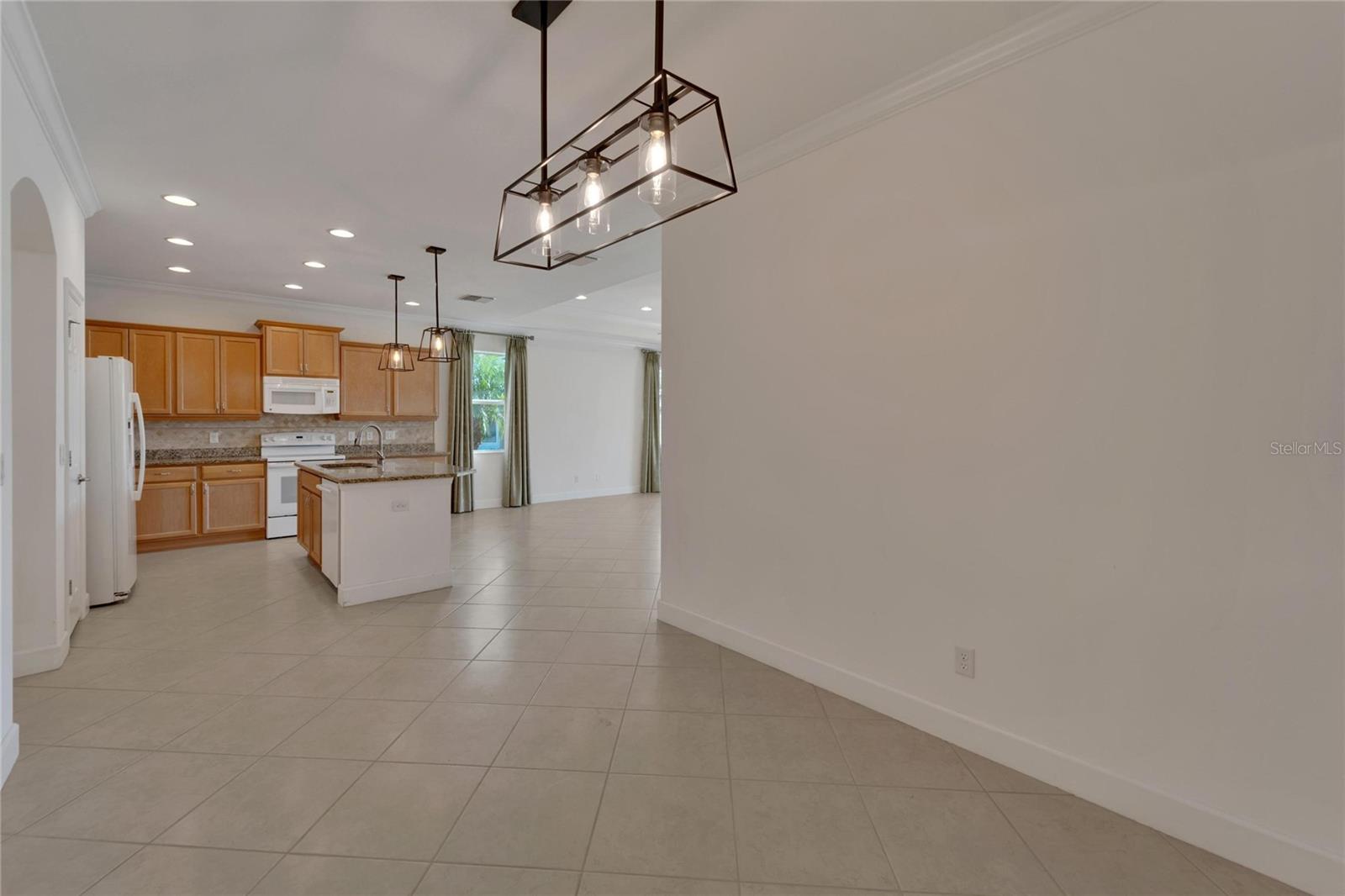 2226 NOTTINGHAM GREENS DR #2226, SUN CITY CENTER, FL, 33573