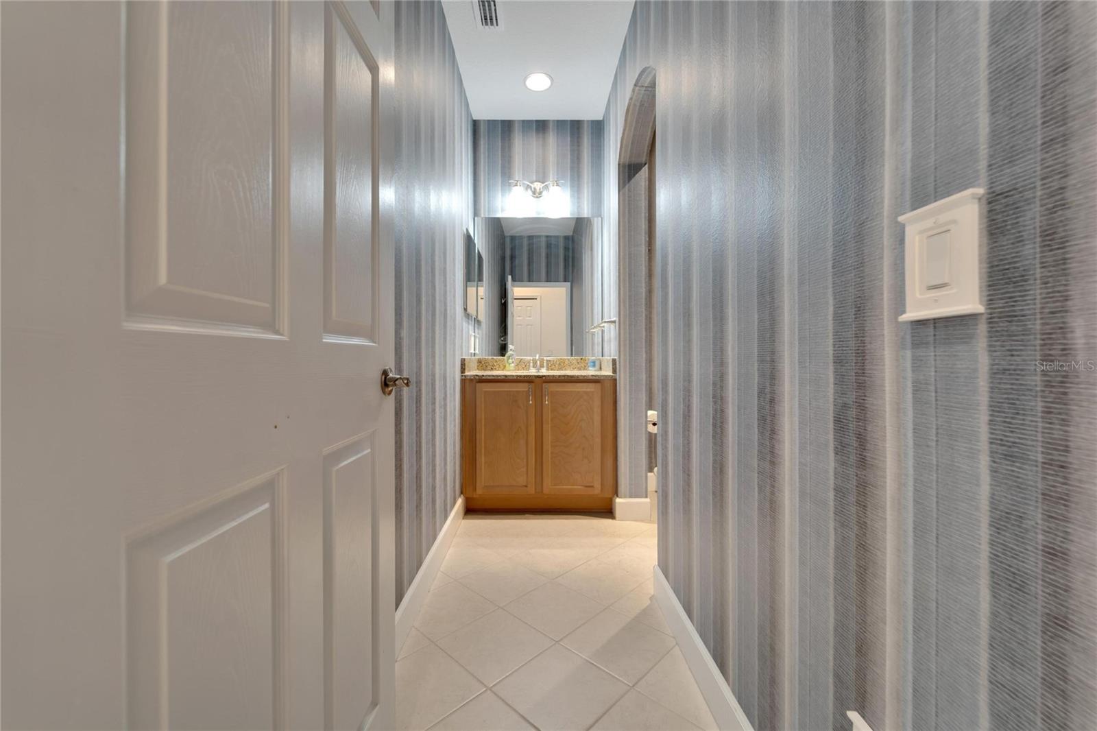 2226 NOTTINGHAM GREENS DR #2226, SUN CITY CENTER, FL, 33573