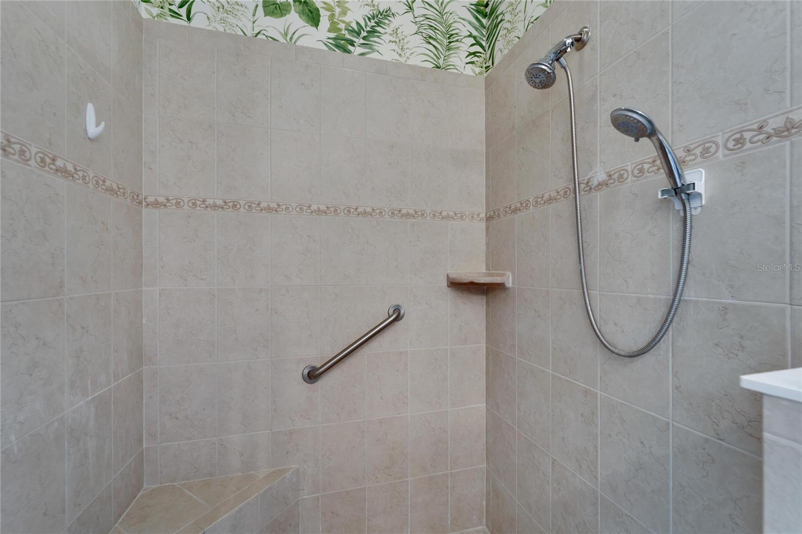 2226 NOTTINGHAM GREENS DR #2226, SUN CITY CENTER, FL, 33573