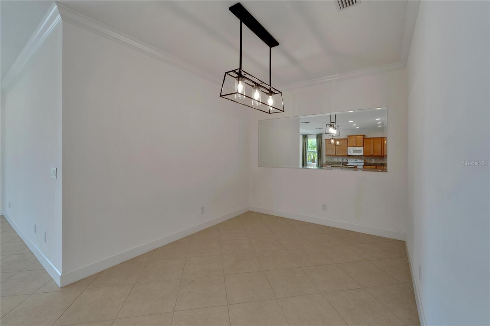 2226 NOTTINGHAM GREENS DR #2226, SUN CITY CENTER, FL, 33573