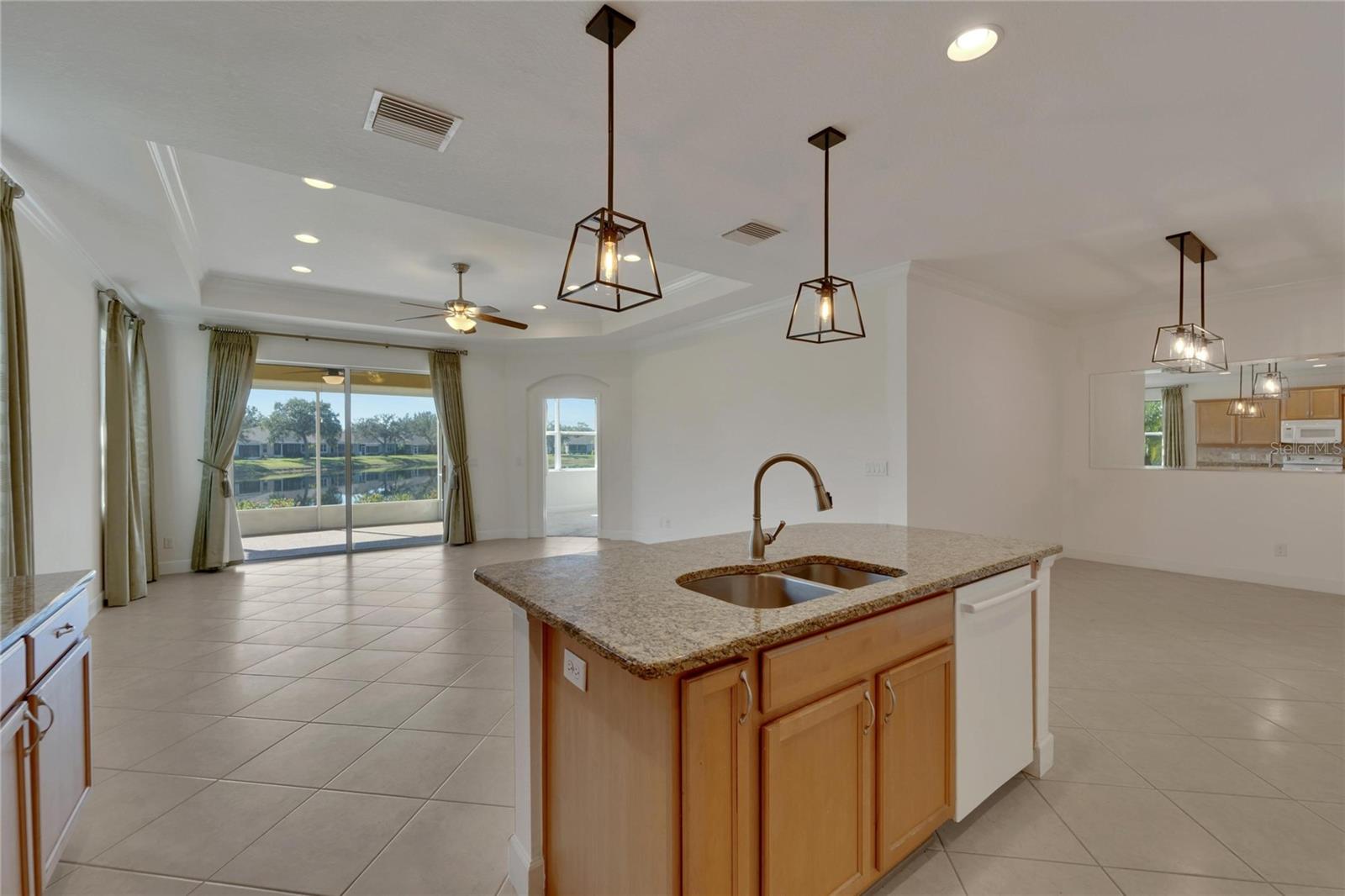 2226 NOTTINGHAM GREENS DR #2226, SUN CITY CENTER, FL, 33573
