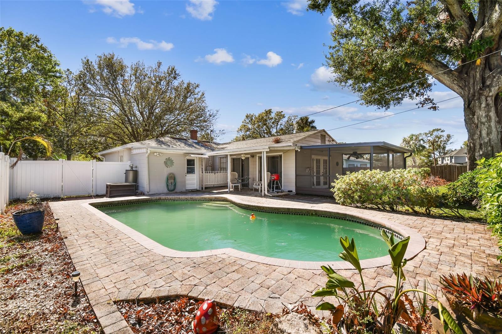 4003 W EUCLID AVE, TAMPA, FL, 33629