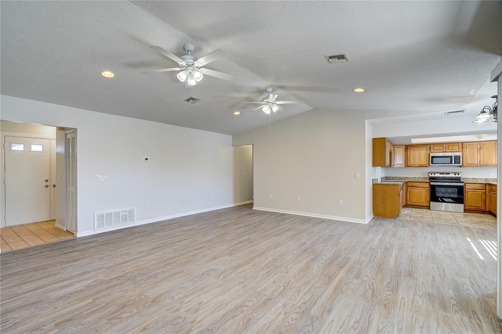 11339 GULFSTREAM BLVD, PORT CHARLOTTE, FL, 33981