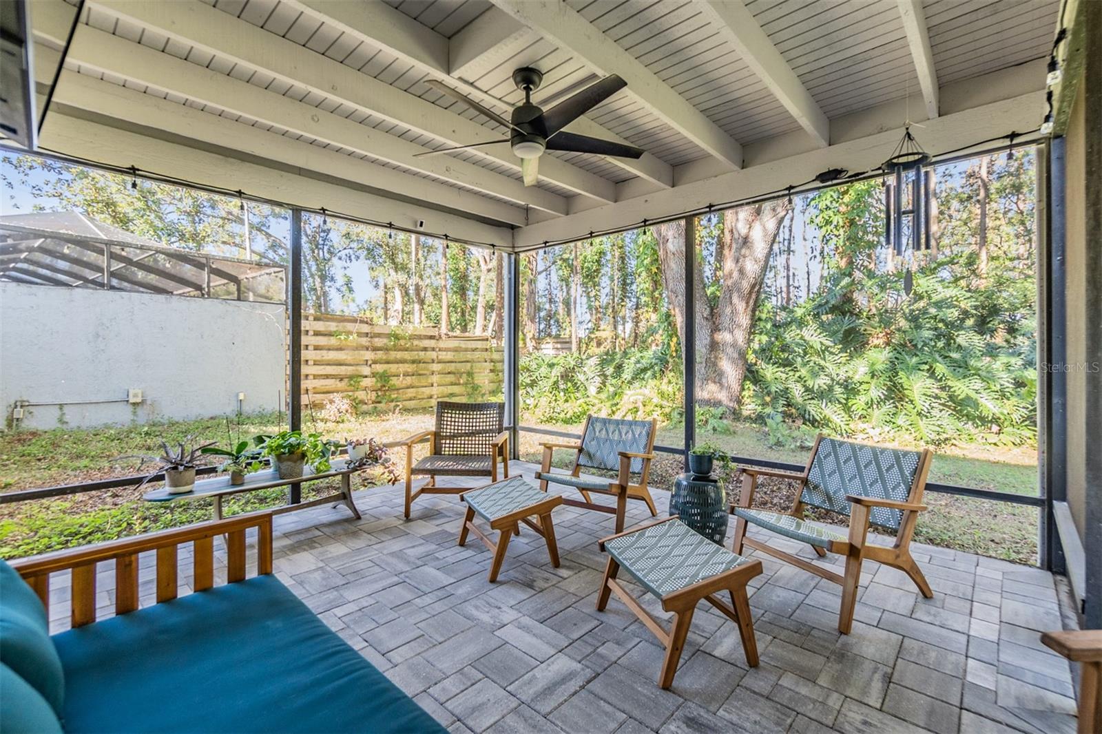 14631 VILLAGE GLEN CIR, TAMPA, FL, 33618
