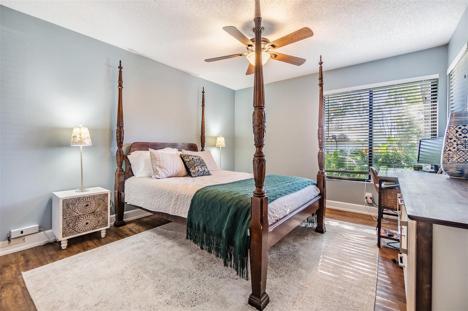 14631 VILLAGE GLEN CIR, TAMPA, FL, 33618