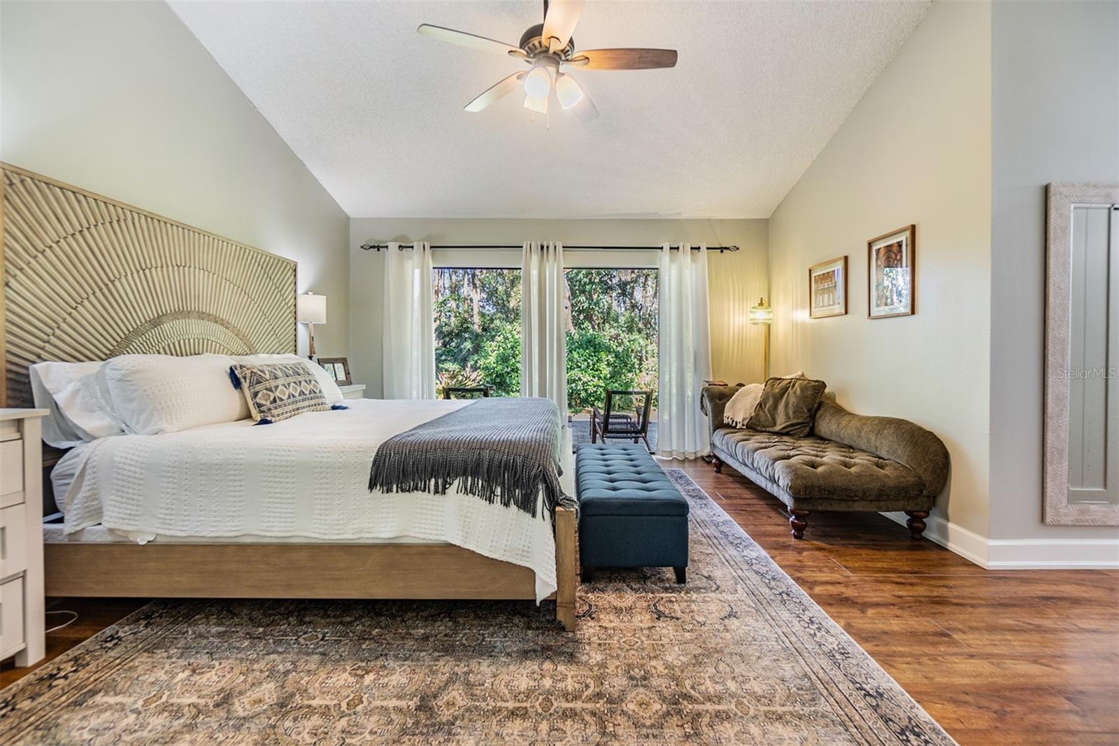 14631 VILLAGE GLEN CIR, TAMPA, FL, 33618