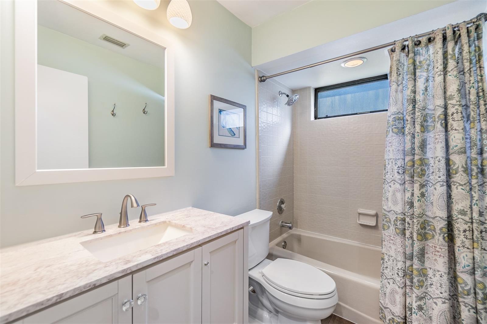 14631 VILLAGE GLEN CIR, TAMPA, FL, 33618