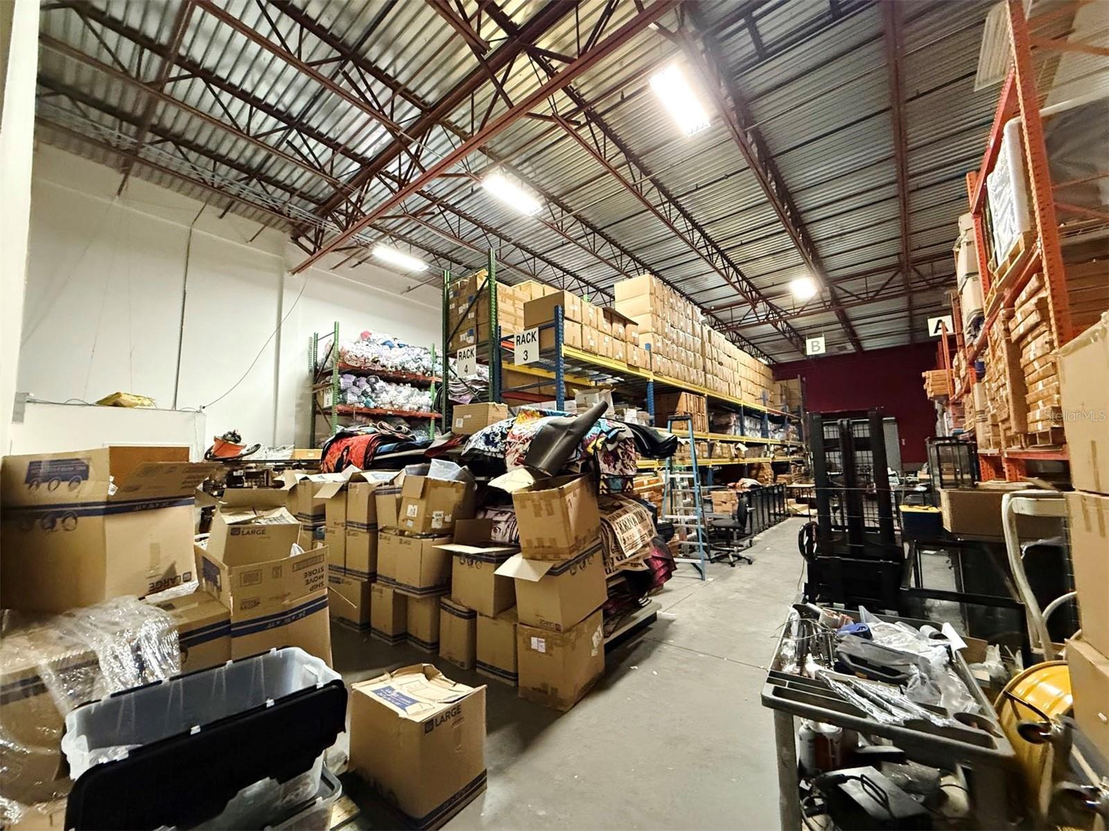 6753 KINGSPOINTE PKWY #110, ORLANDO, FL, 32819