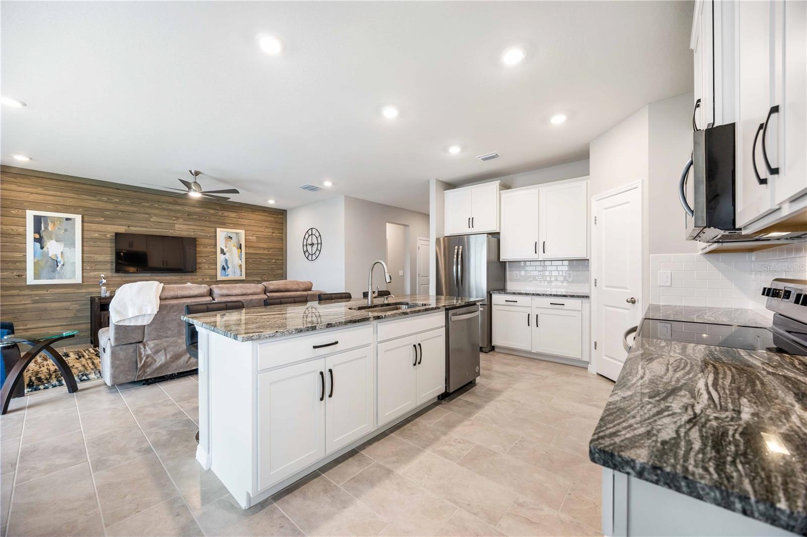 12689 PROMENADE ESTATES BLVD, SARASOTA, FL, 34238