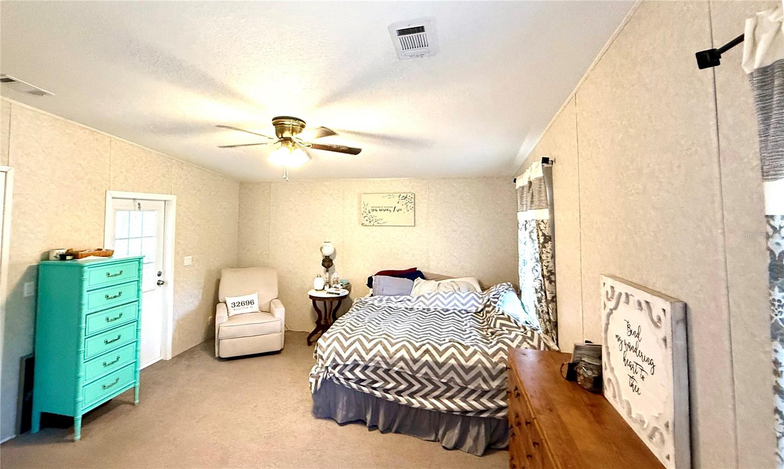 1910 NE 155TH CT, WILLISTON, FL, 32696