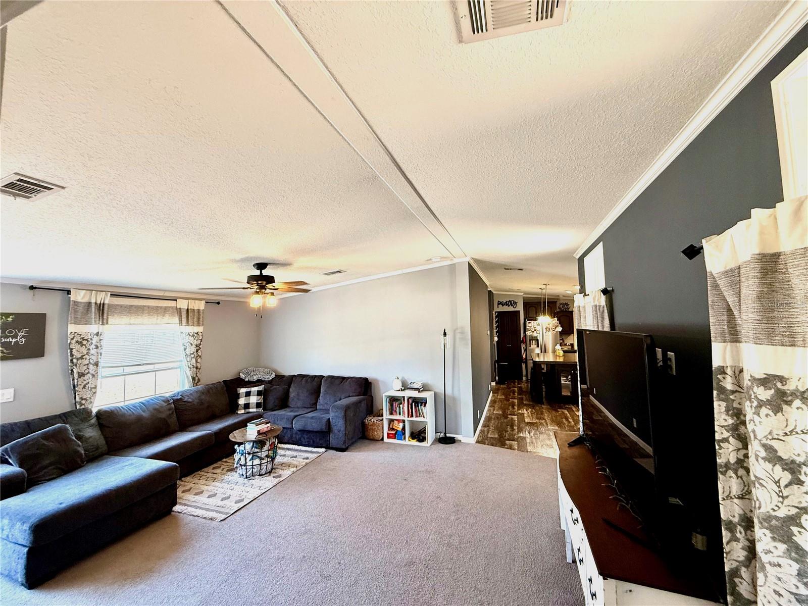 1910 NE 155TH CT, WILLISTON, FL, 32696