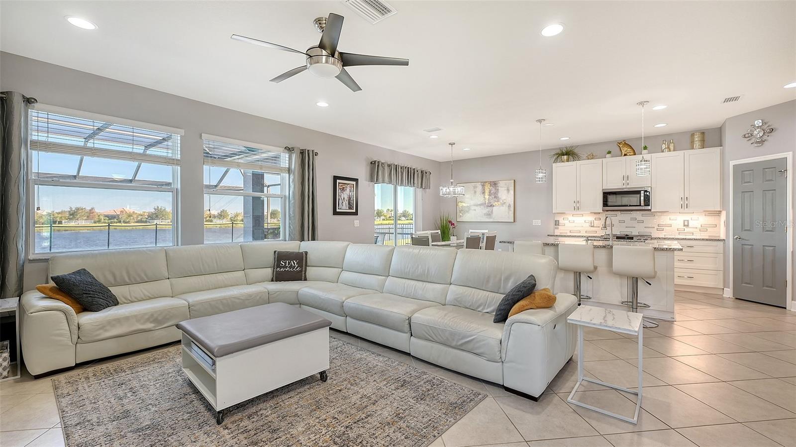 8430 NANDINA DR, SARASOTA, FL, 34240