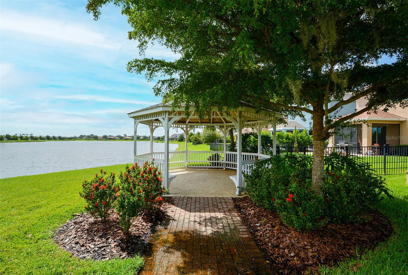 8430 NANDINA DR, SARASOTA, FL, 34240