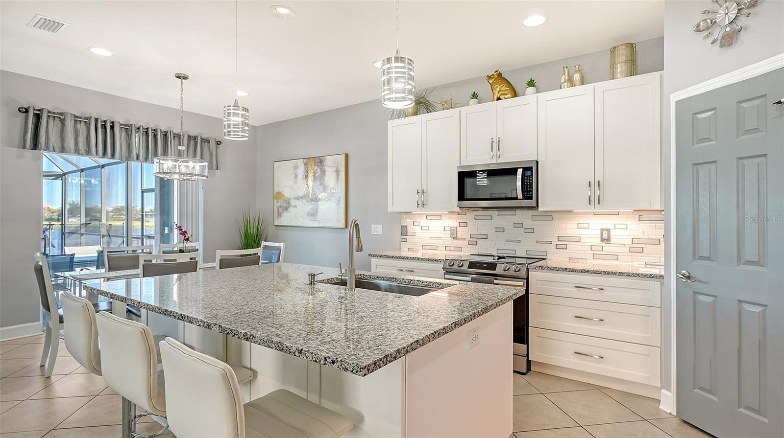 8430 NANDINA DR, SARASOTA, FL, 34240