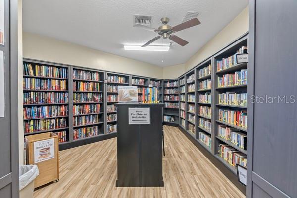 1001 STARKEY RD #692, LARGO, FL, 33771