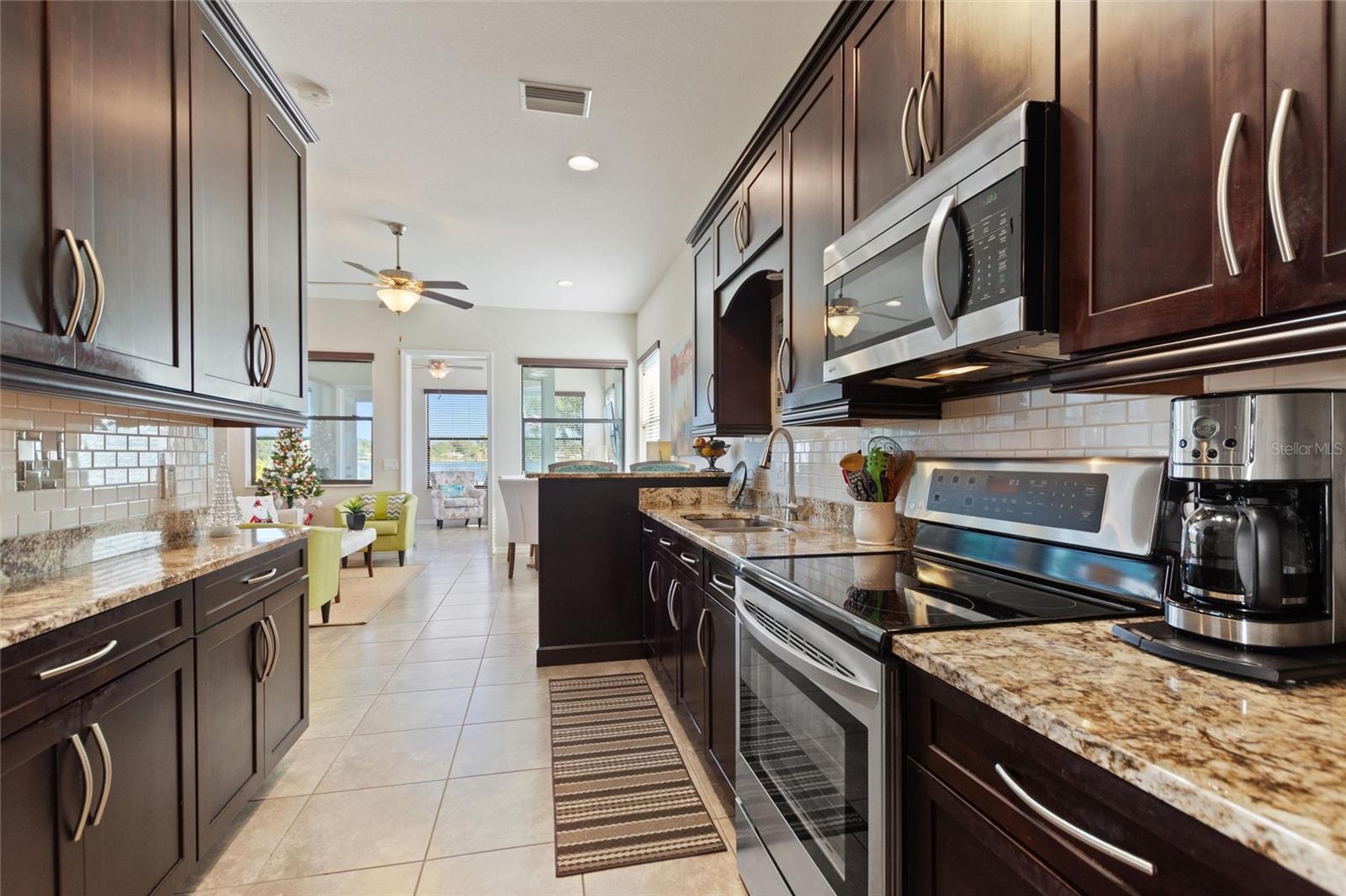 539 NARROW POND RD, POLK CITY, FL, 33868
