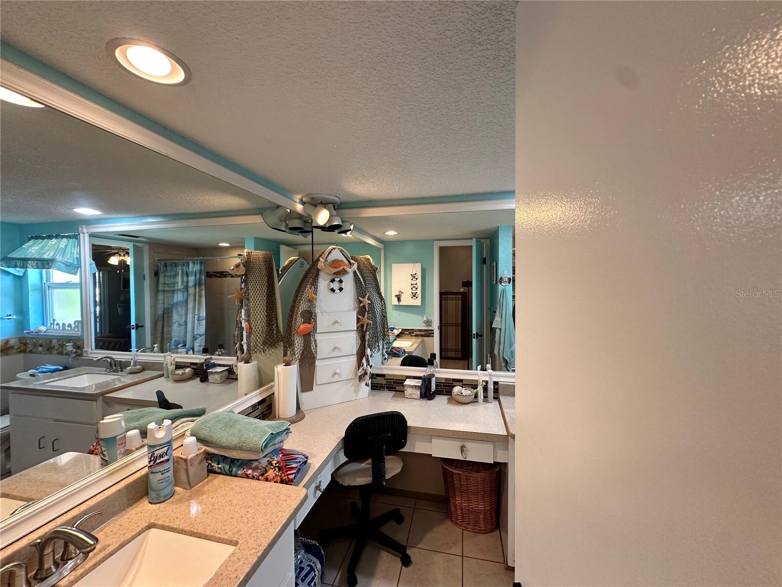 6823 BOTTLE BRUSH DR, PORT RICHEY, FL, 34668