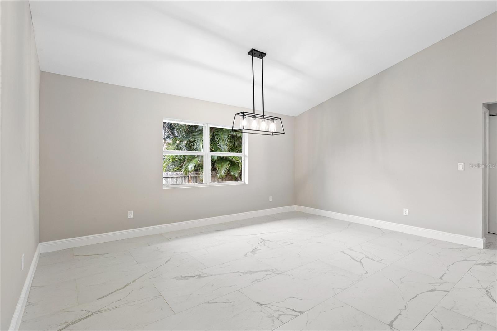 1315 27TH AVE, VERO BEACH, FL, 32960