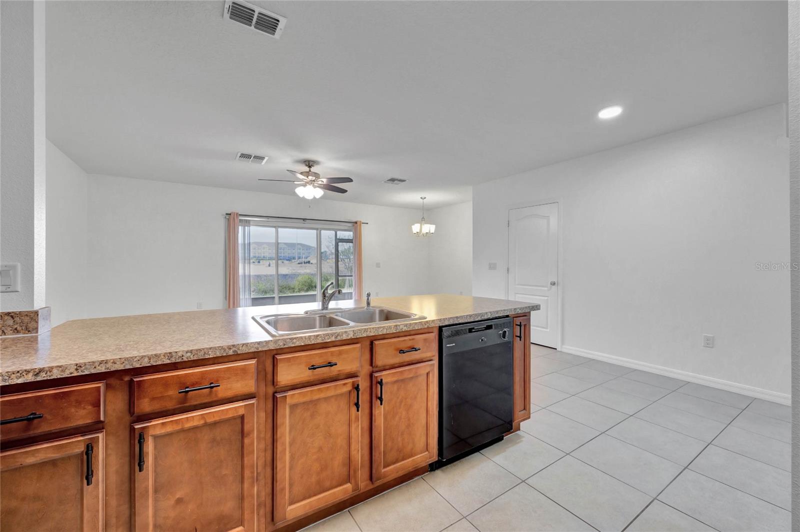 272 ARBOR LAKES DR, DAVENPORT, FL, 33896