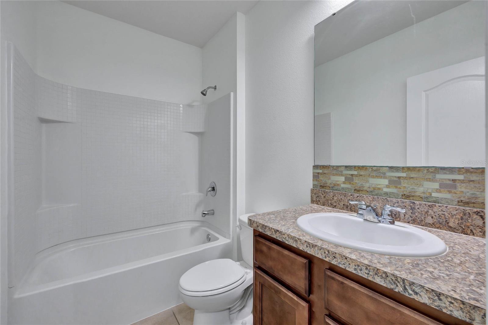 272 ARBOR LAKES DR, DAVENPORT, FL, 33896