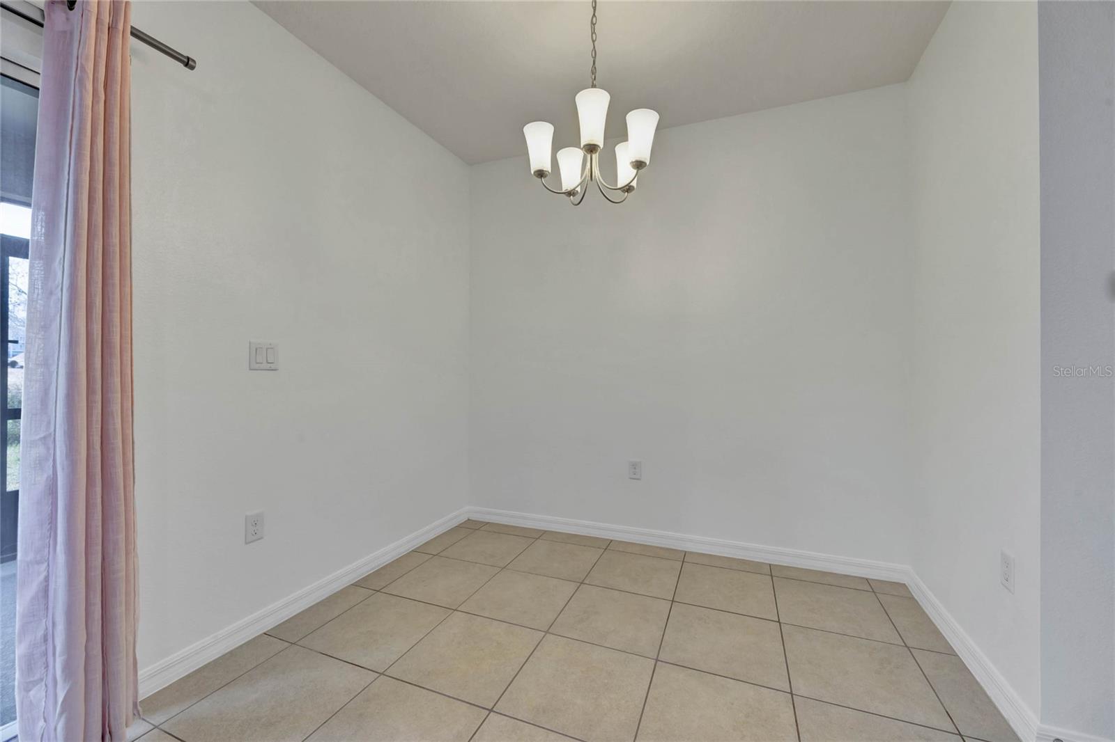 272 ARBOR LAKES DR, DAVENPORT, FL, 33896