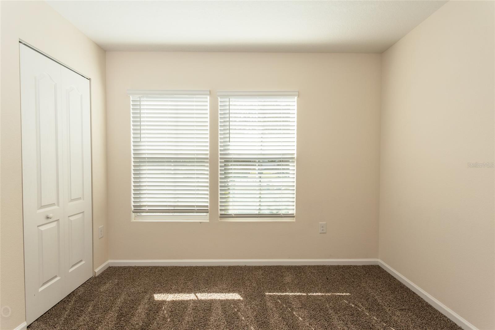 1 LEWIS SHIRE PL, PALM COAST, FL, 32137