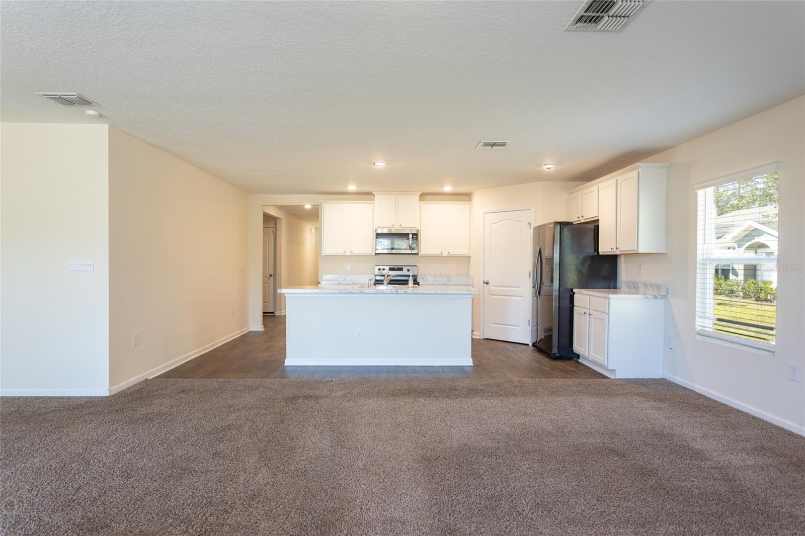 1 LEWIS SHIRE PL, PALM COAST, FL, 32137