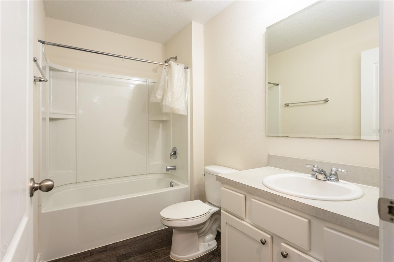 1 LEWIS SHIRE PL, PALM COAST, FL, 32137