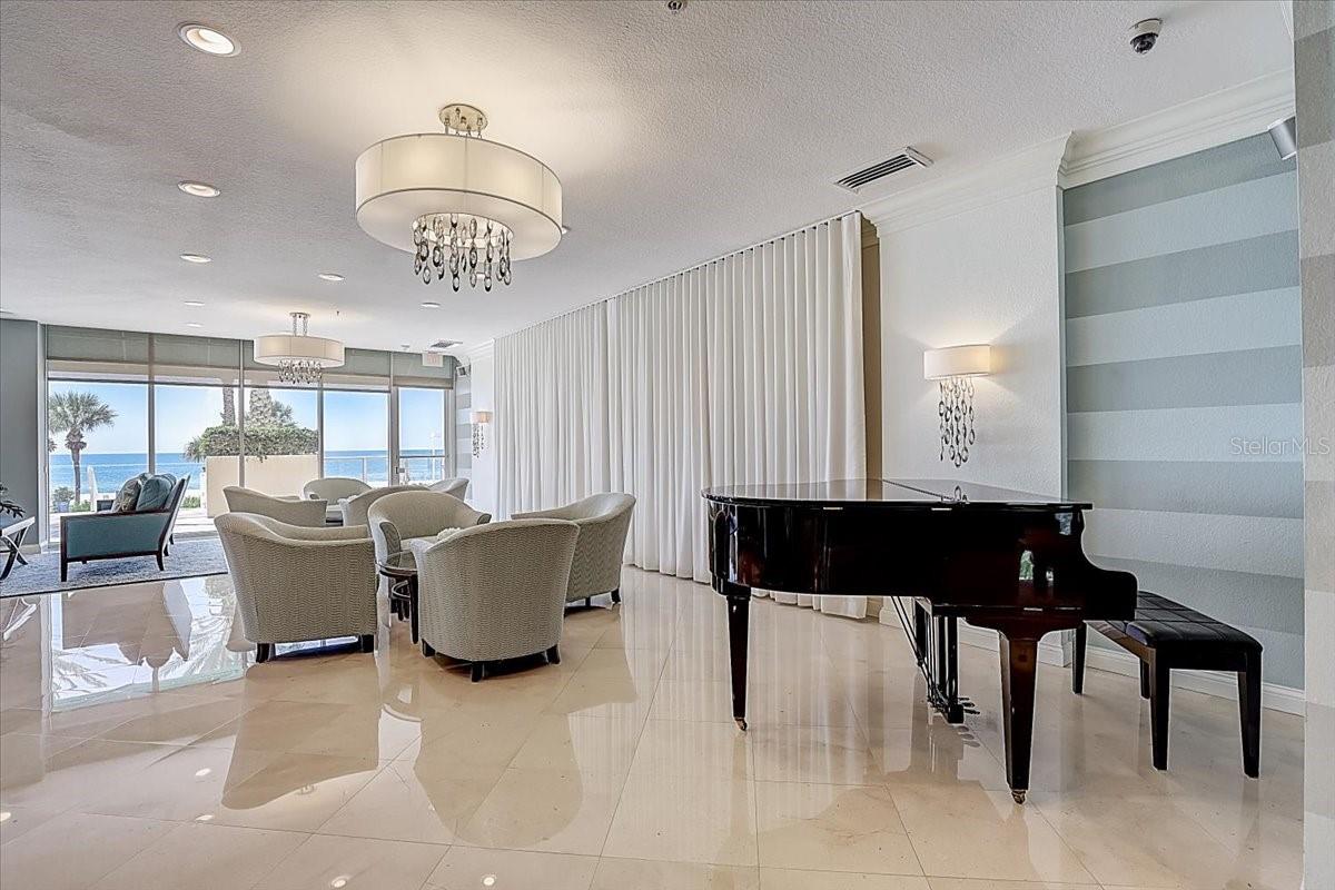 1800 BENJAMIN FRANKLIN DR #APH02, SARASOTA, FL, 34236