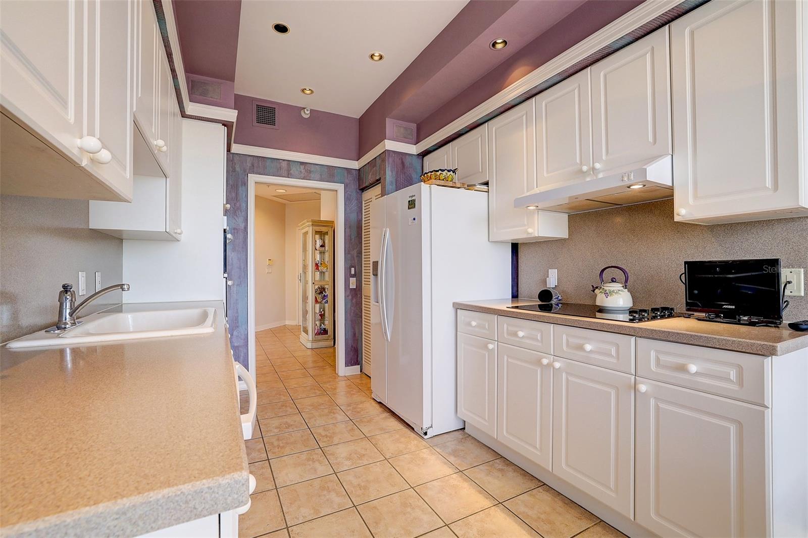 1800 BENJAMIN FRANKLIN DR #APH02, SARASOTA, FL, 34236