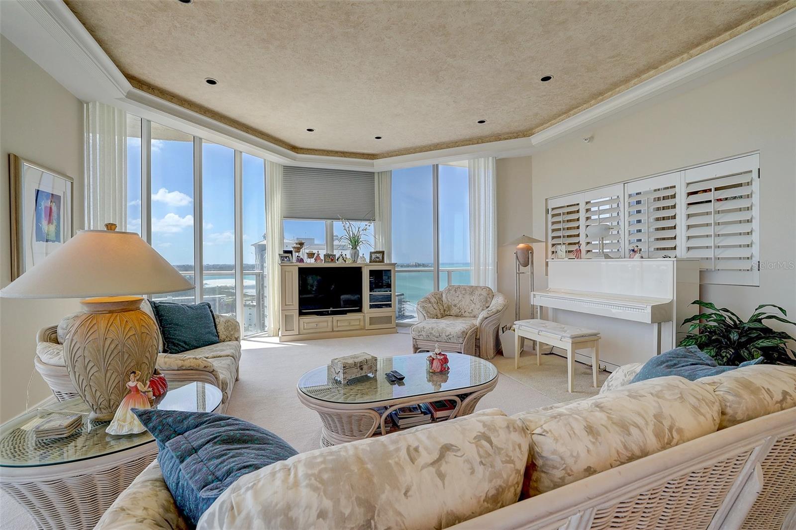 1800 BENJAMIN FRANKLIN DR #APH02, SARASOTA, FL, 34236
