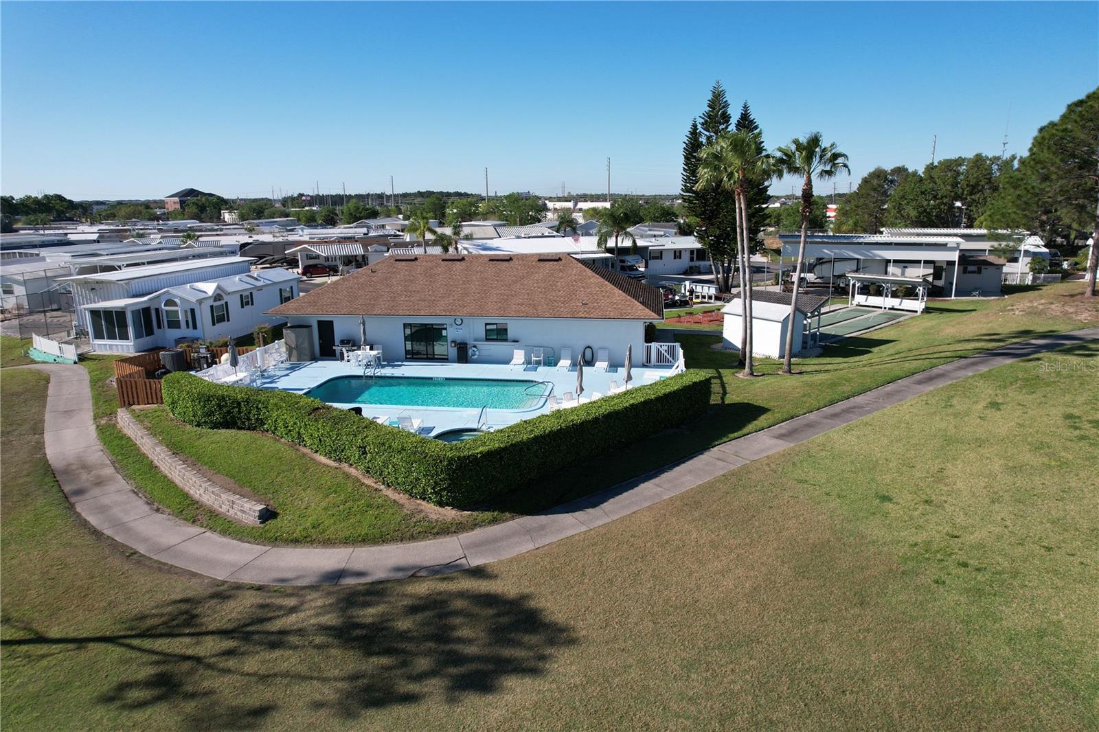 327 ST GEORGE DR, DAVENPORT, FL, 33837