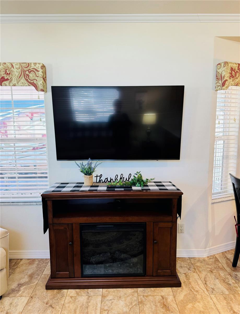 327 ST GEORGE DR, DAVENPORT, FL, 33837