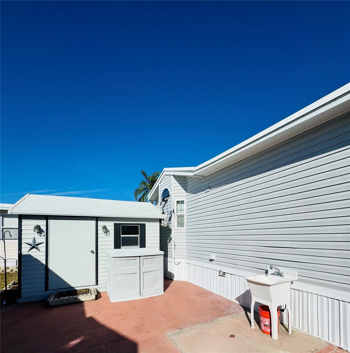 327 ST GEORGE DR, DAVENPORT, FL, 33837
