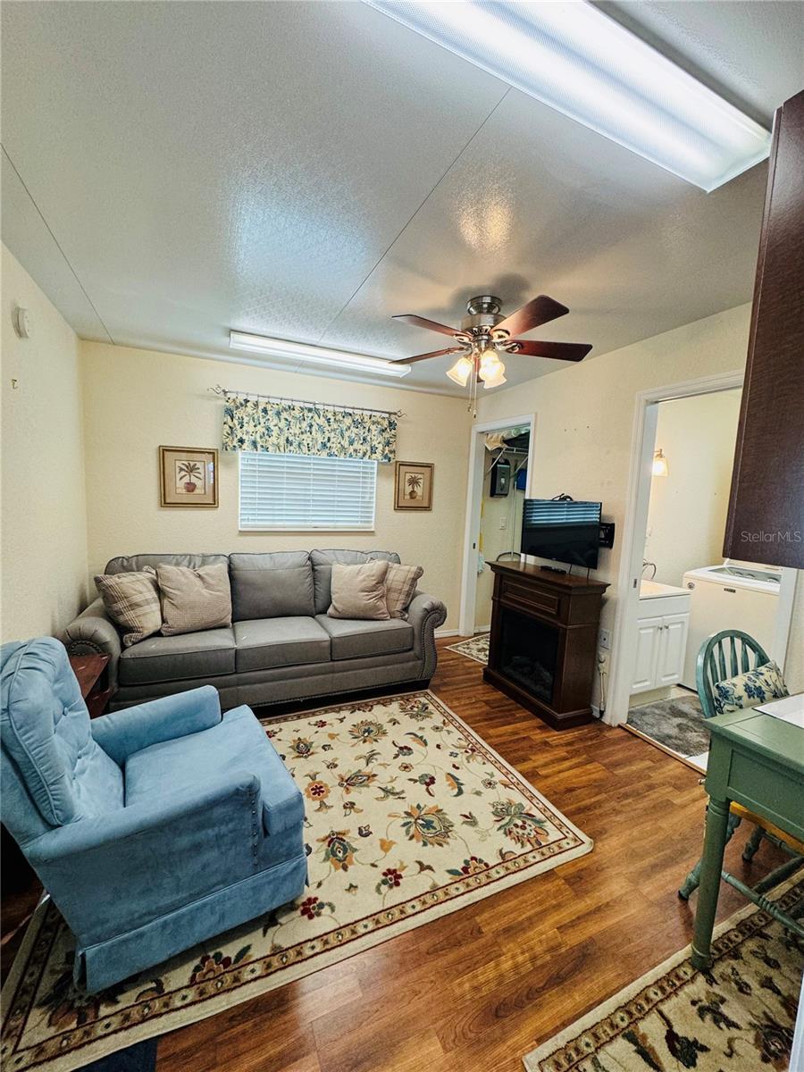 327 ST GEORGE DR, DAVENPORT, FL, 33837