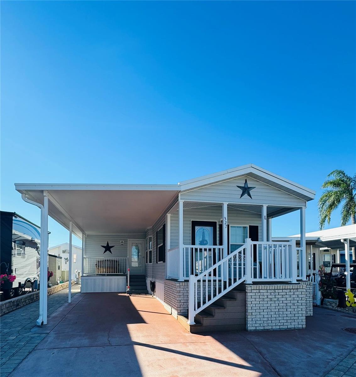 327 ST GEORGE DR, DAVENPORT, FL, 33837