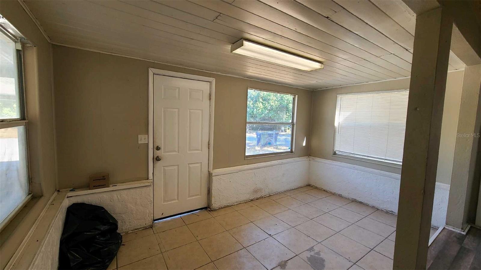 4225 E CURTIS ST, TAMPA, FL, 33610