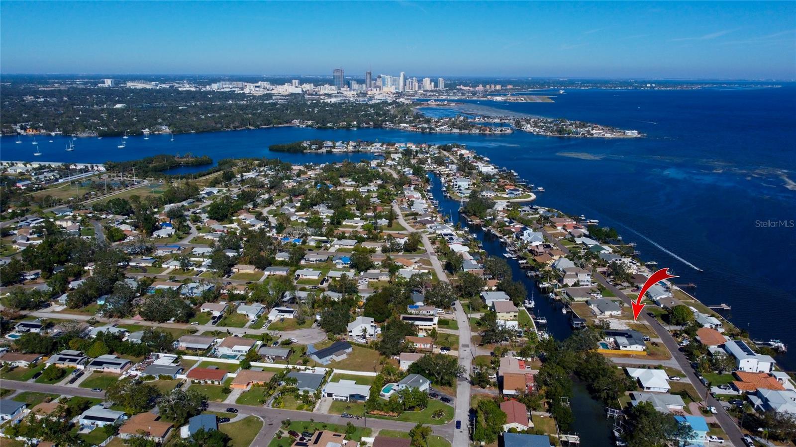 3961 COQUINA KEY DR SE, ST PETERSBURG, FL, 33705