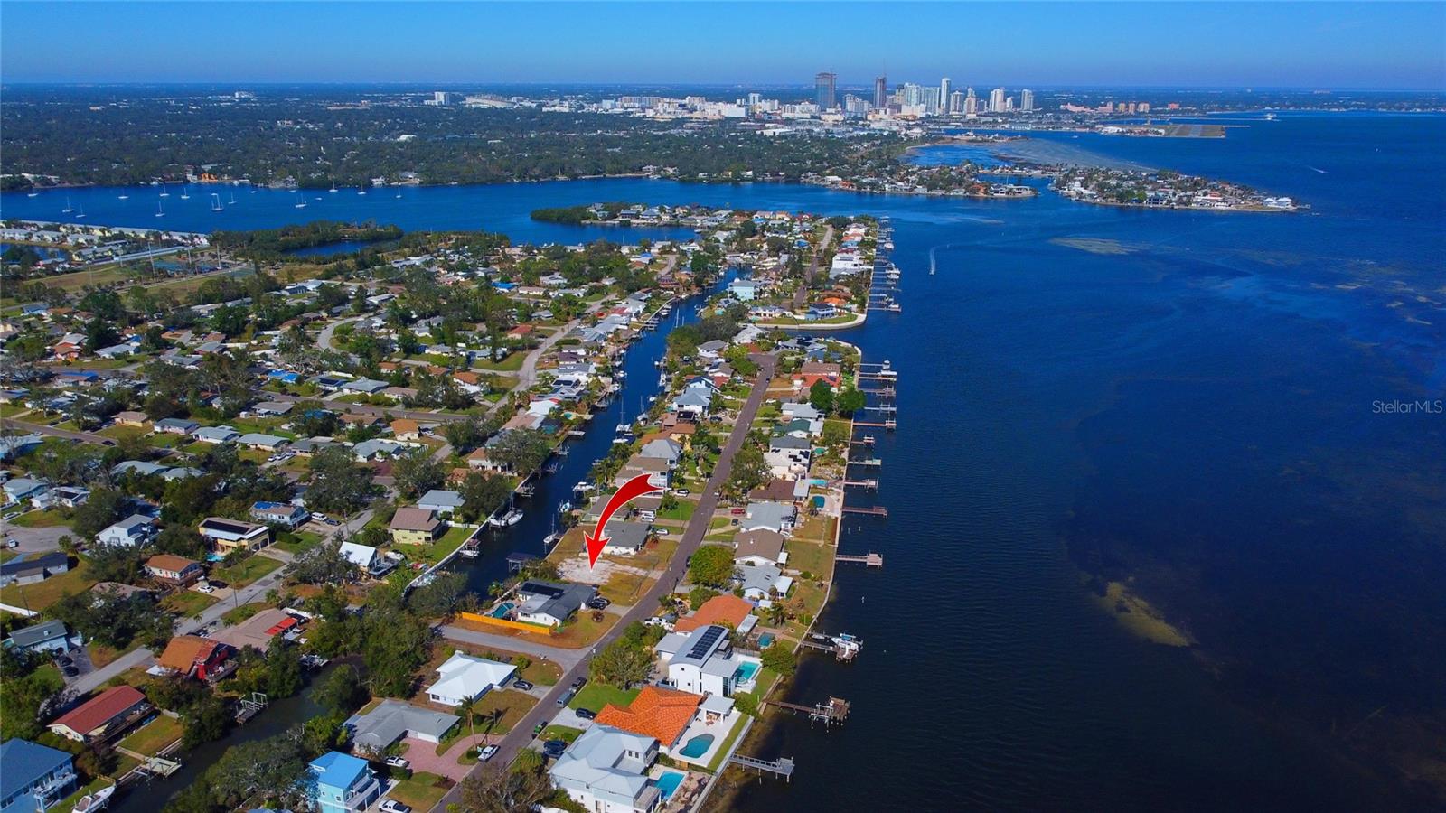 3961 COQUINA KEY DR SE, ST PETERSBURG, FL, 33705