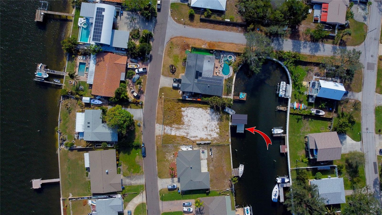 3961 COQUINA KEY DR SE, ST PETERSBURG, FL, 33705