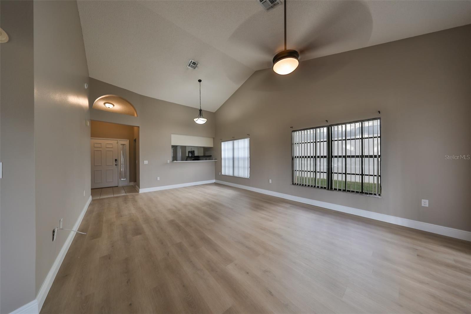 6454 BRENTWOOD DR, ZEPHYRHILLS, FL, 33542