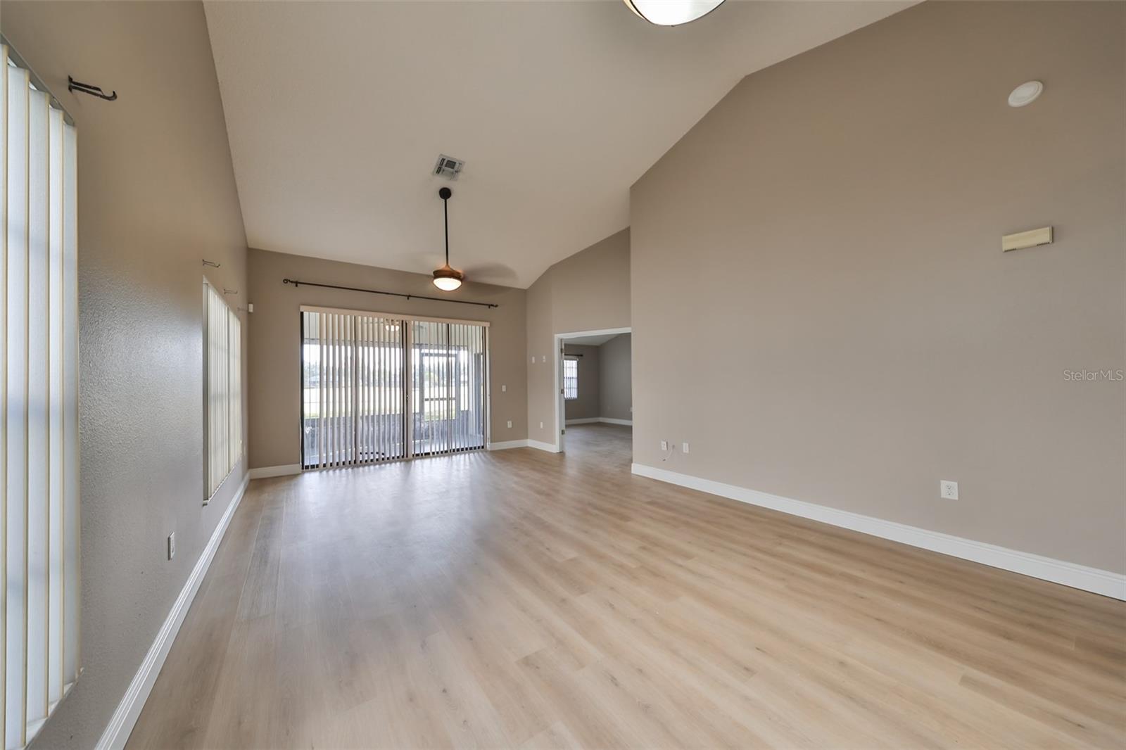 6454 BRENTWOOD DR, ZEPHYRHILLS, FL, 33542