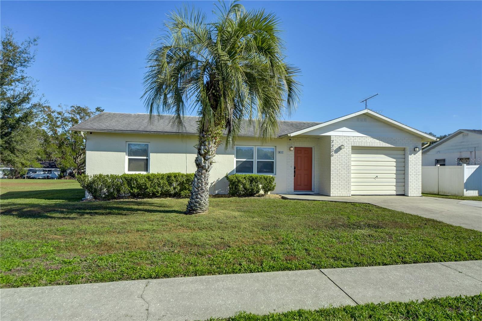 7236 LANDOVER DR, ZEPHYRHILLS, FL, 33540