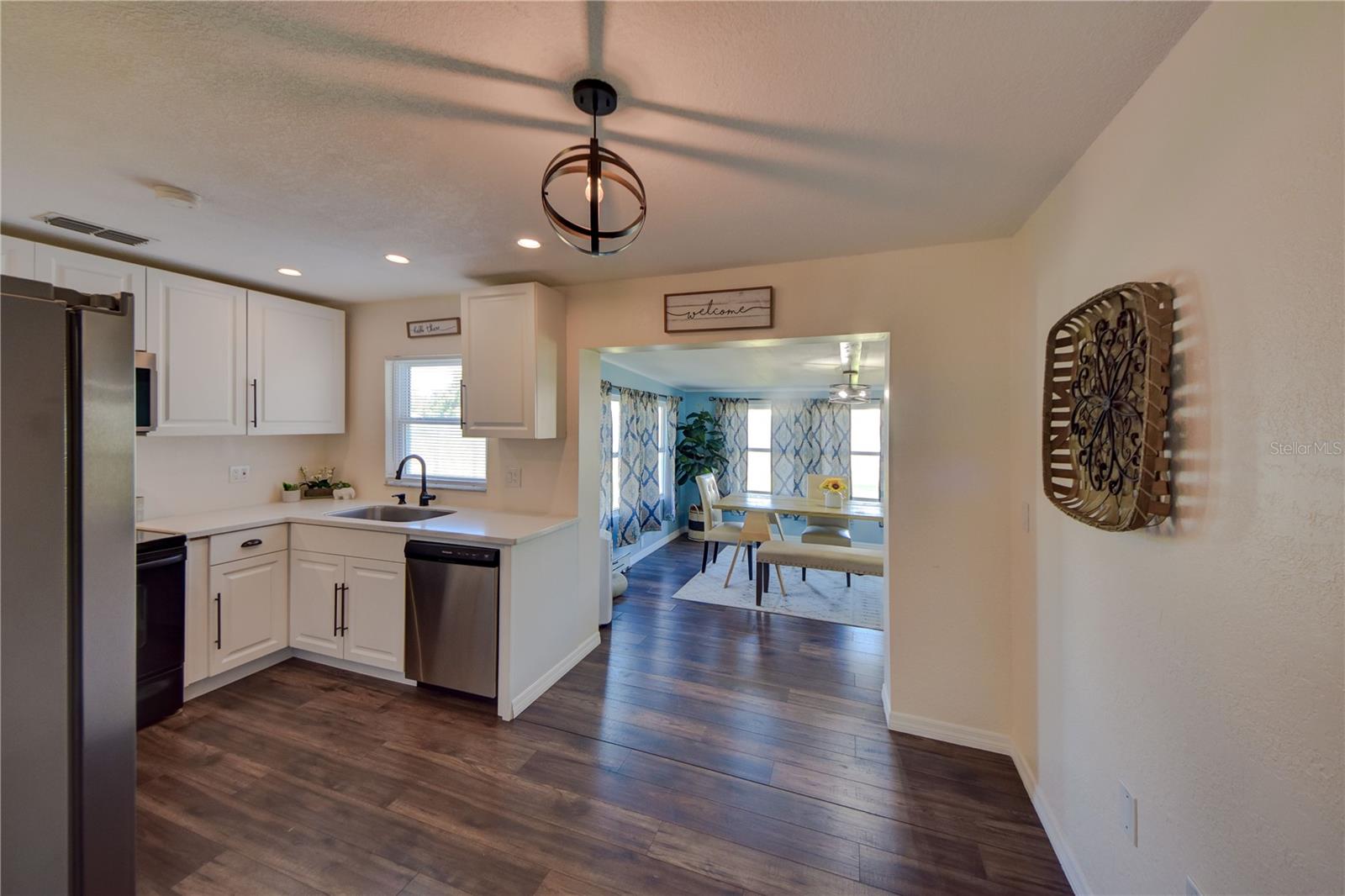 7236 LANDOVER DR, ZEPHYRHILLS, FL, 33540