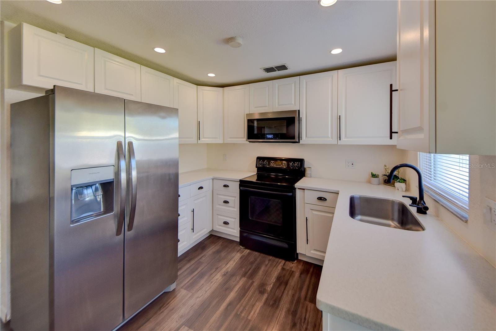 7236 LANDOVER DR, ZEPHYRHILLS, FL, 33540