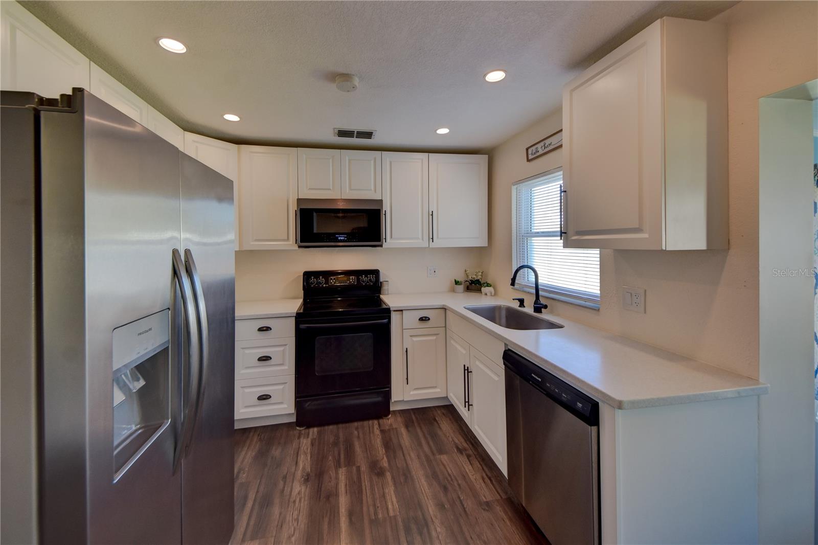 7236 LANDOVER DR, ZEPHYRHILLS, FL, 33540