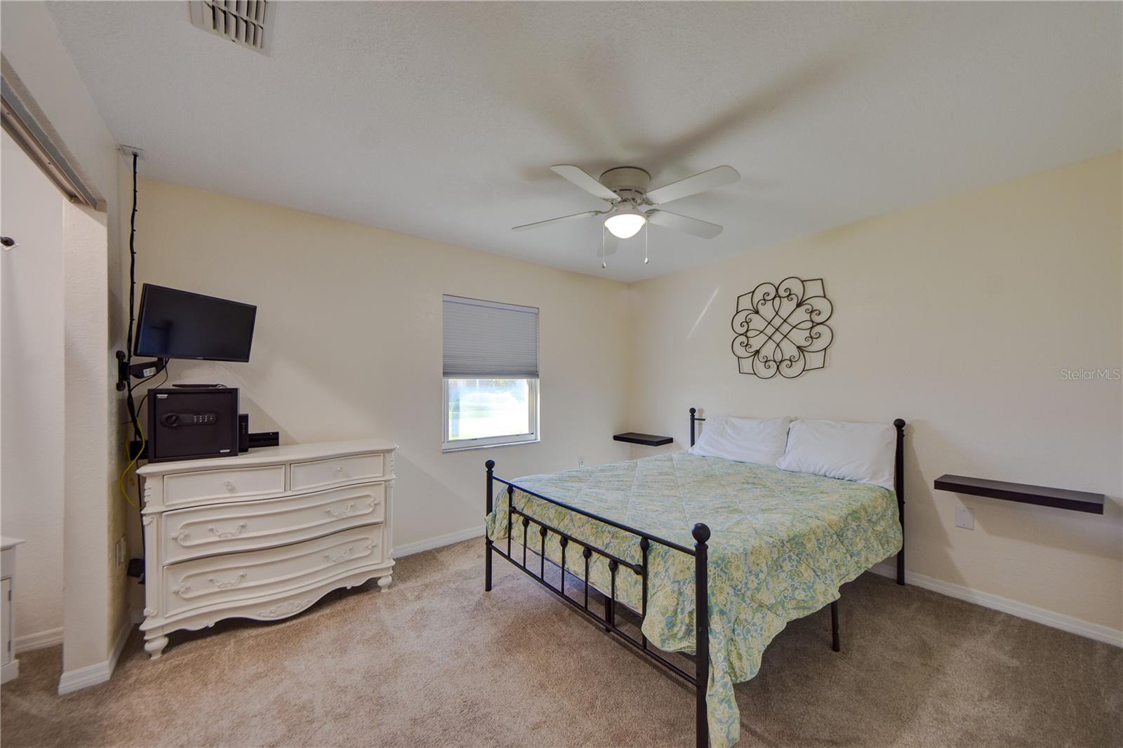 7236 LANDOVER DR, ZEPHYRHILLS, FL, 33540